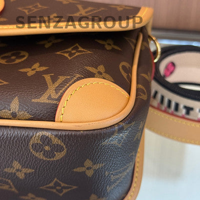 Louis Vuitton Monogram Fendi Baguette Black Strap Shoulder Crossbody Bag