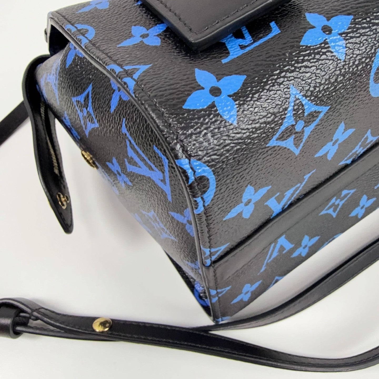 Louis Vuitton Boston Monogram Shoulder Crossbody Blue Black Gold Women Classic