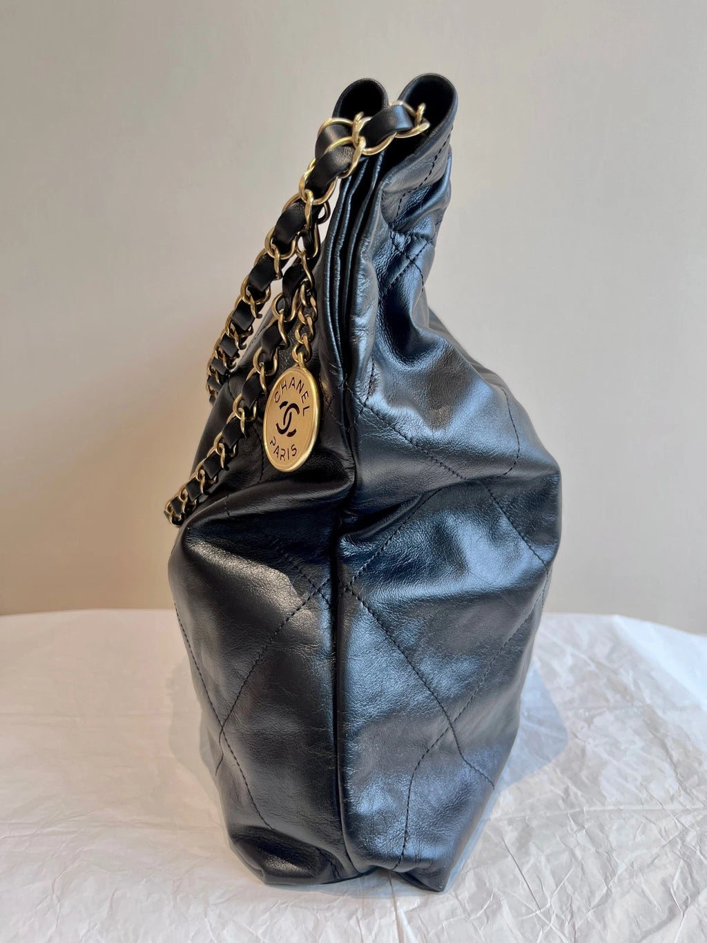 CHANEL Black Gold 22BAG Small Shoulder Crossbody Bag For Women