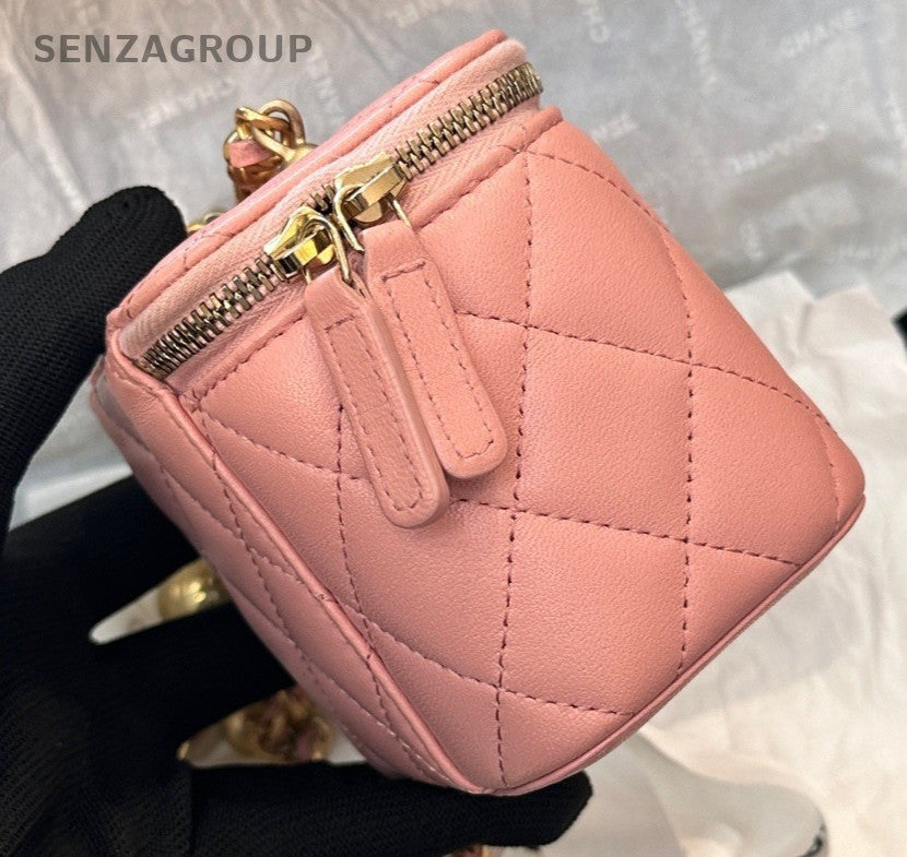 Chanel Vanity Case Chain Shoulder Bag Crossbody Pink Gold Women Diamond Fashion