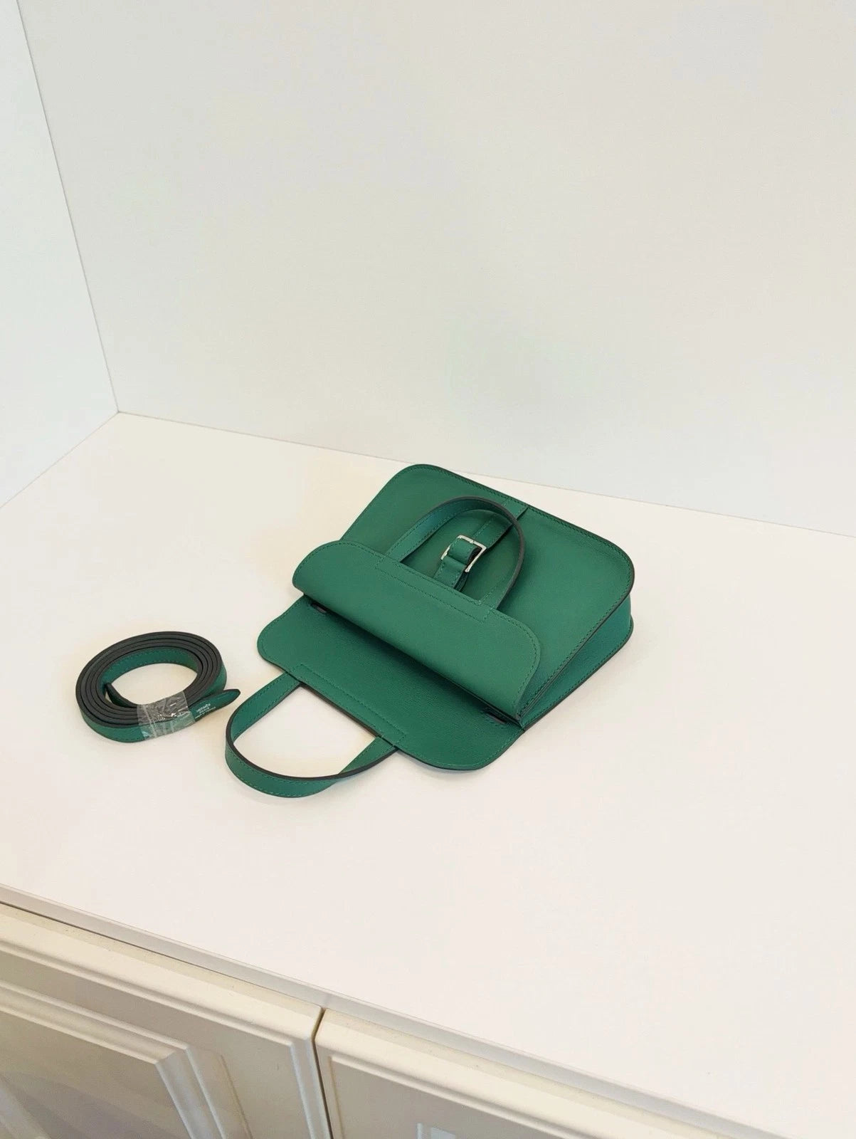 Hermès Halzan Mini Swift Calfskin Crossbody Bag Vert Bambou Green