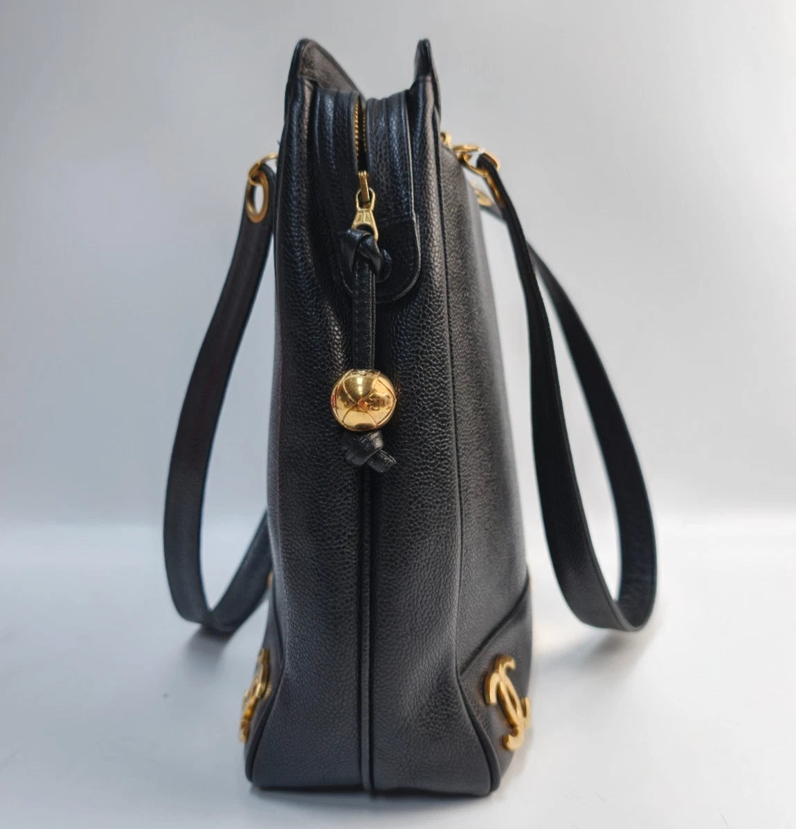 Chanel Vintage Tote Bag Shoulder Bag Black Gold Hardware Women Classic