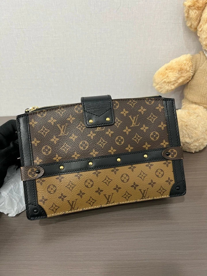 Louis Vuitton Canvas Box Handbag For Women