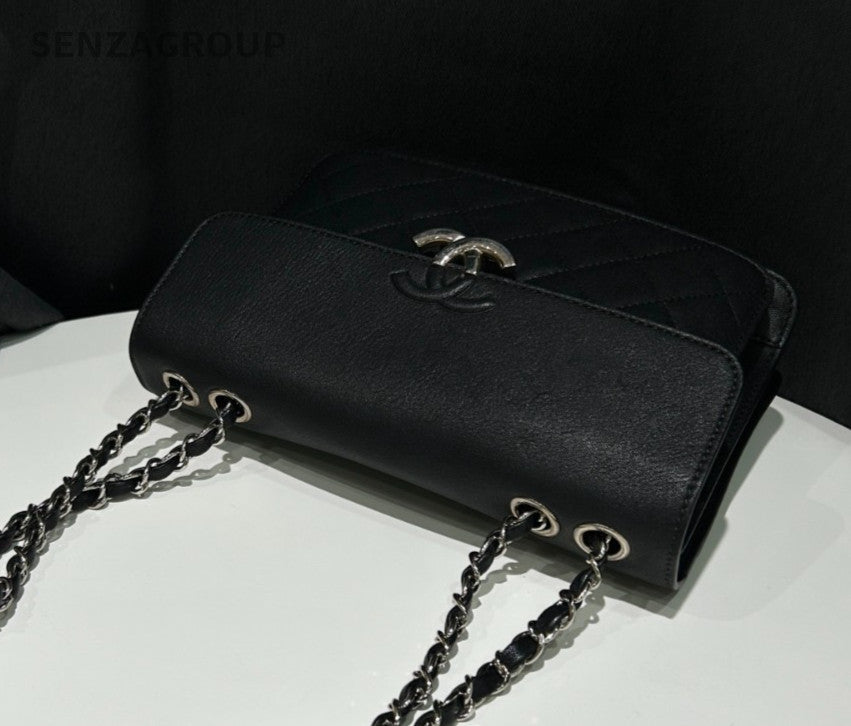 Chanel Diamond Pattern Cuba Series Chain Shoulder Bag Black Silver Women Classic