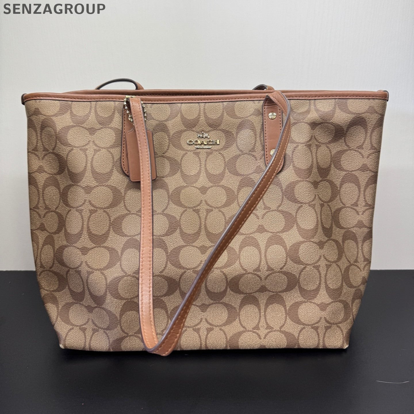 Coach City33 Brown Tote Handbag Shoulder Bag Classic Women's