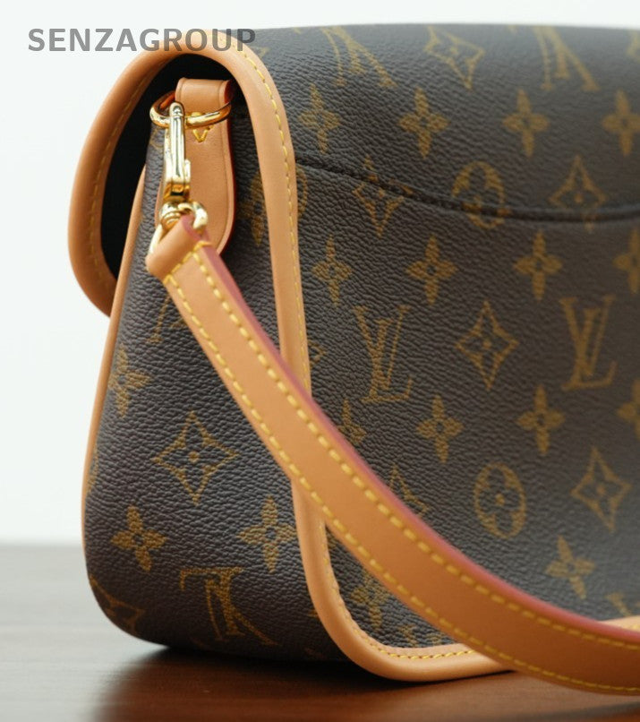 Louis Vuitton Diane Monogram Shoulder Bag Crossbody Brown Gold Women