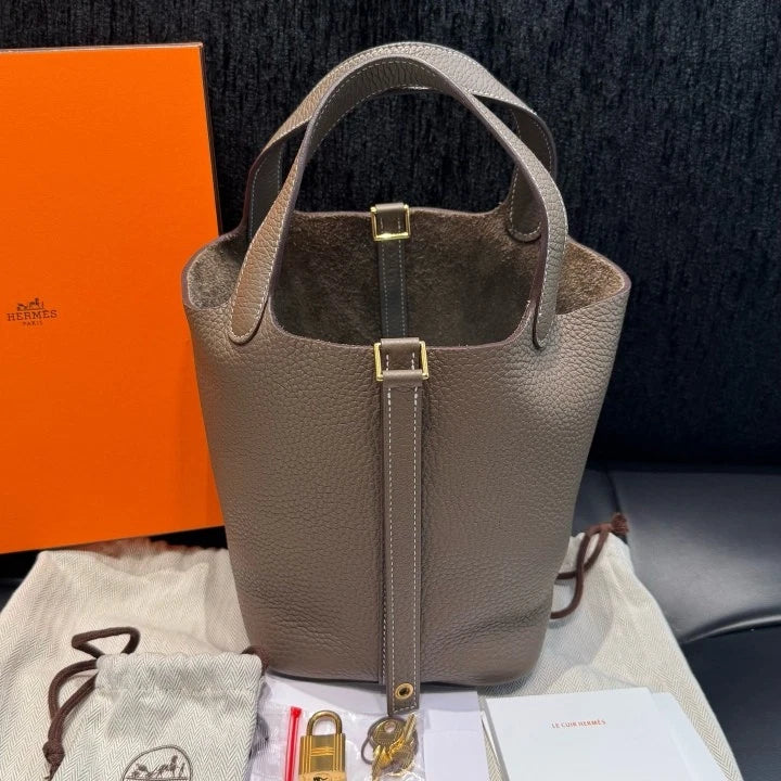 Hermes Bucket 18 Gray Top Handle Bag Gold Hardware Women Classic D