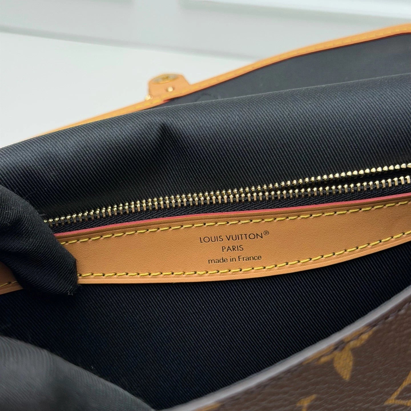 New Louis Vuitton Diane Monogram Canvas Shoulder Bag Crossbody with 2Straps