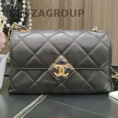 Chanel Quilted Chain Shoulder Crossbody Bag Black Gold Hardware Classic Women