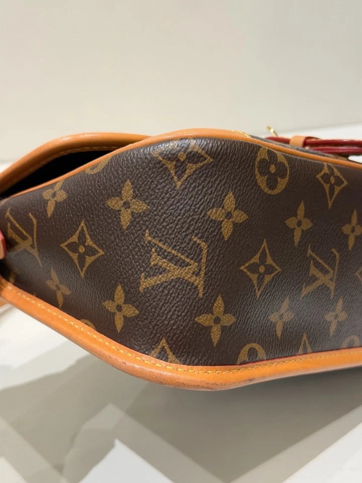 Louis Vuitton Canvas Baguette Shoulder Bag for Women