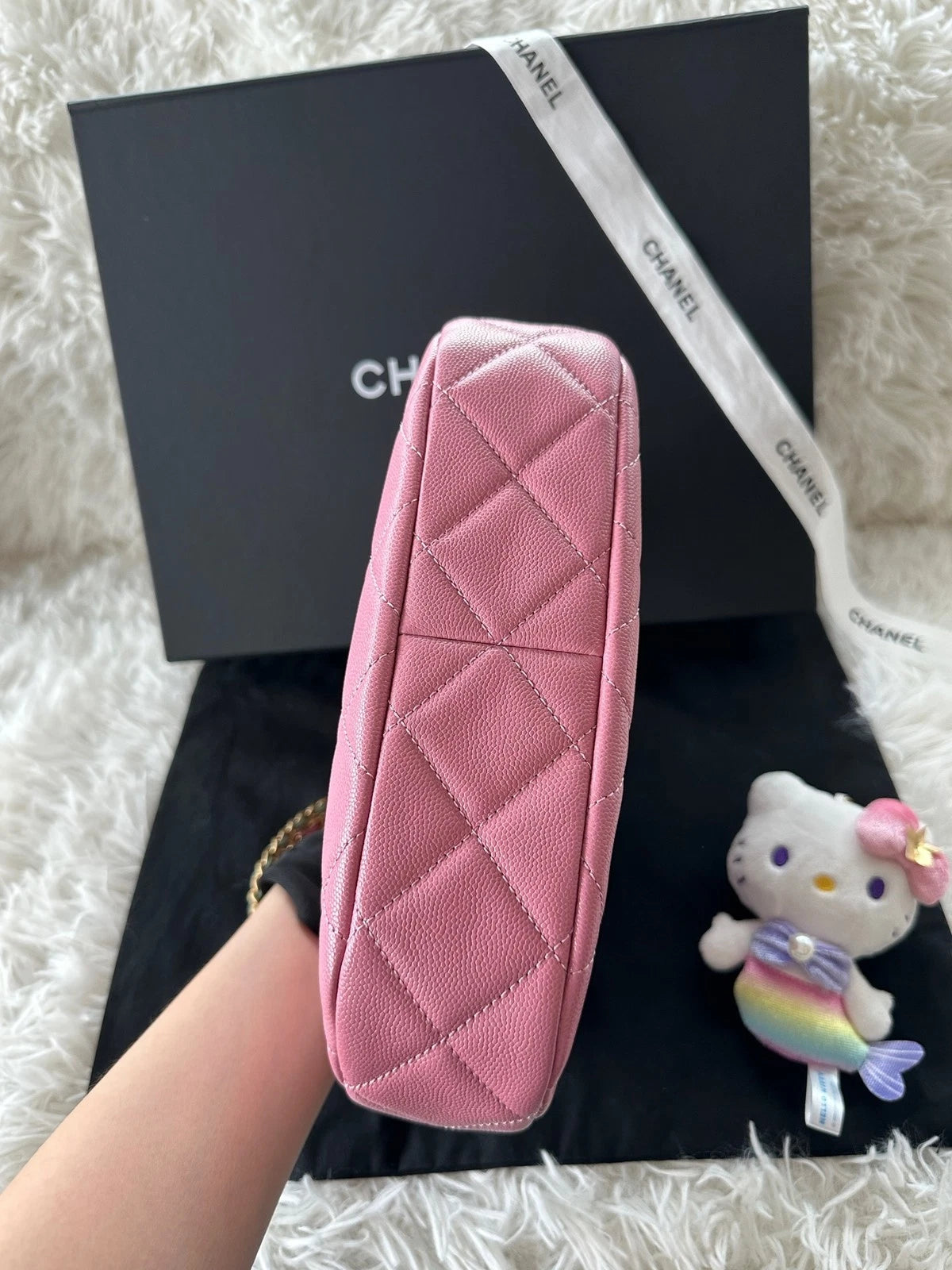 CHANEL Pink Grained Leather Hobo Shoulder Handbag For Women