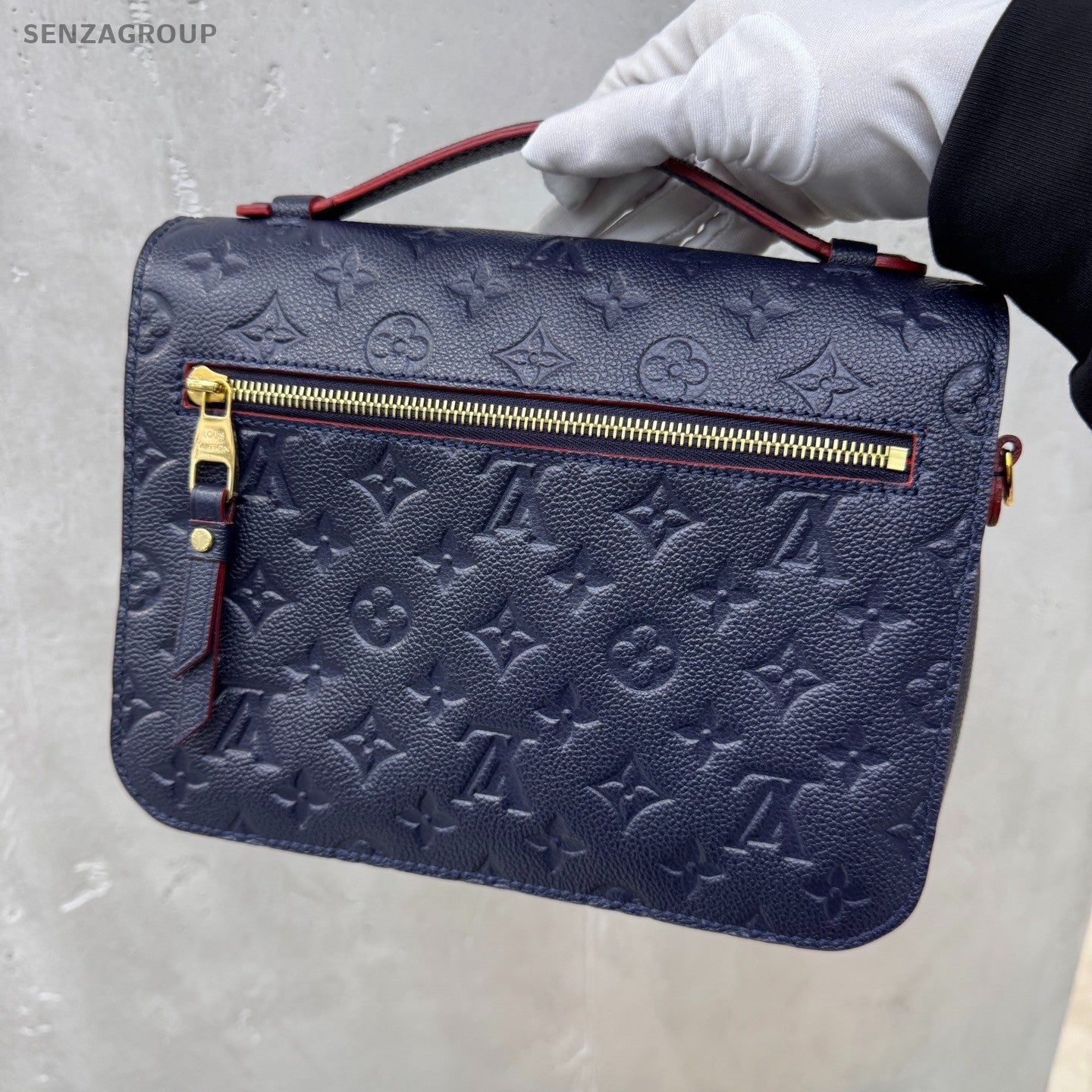 Louis Vuitton Pochette Métis Monogram Empreinte Shoulder Handbag Navy