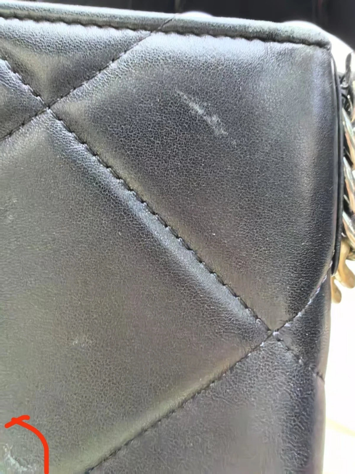 CHANEL Black Lambskin 19bag WOC Chain Crossbody Bag For Women