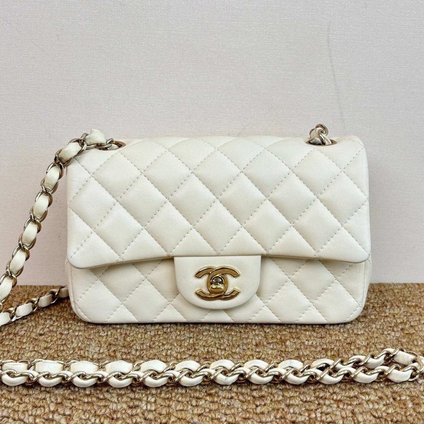 Chanel Classic Flap Mini Chain Lambskin Shoulder Crossbody White Gold Women