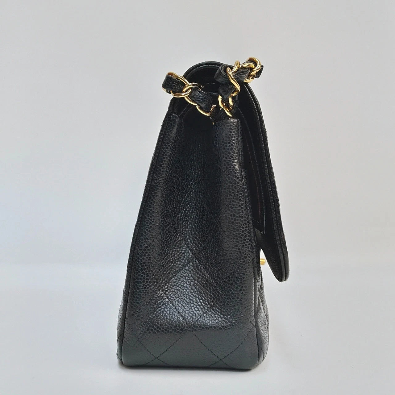 SJ0001 KY02382 Chanel CF Classic Flap Jumbo Caviar Leather Gold Hardware