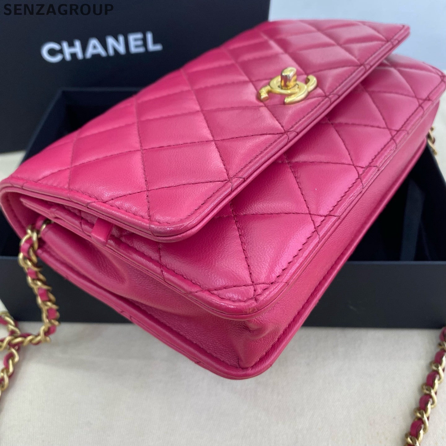 Chanel Lambskin WOC Quilted Chain Shoulder Crossbody Bag Pink Gold