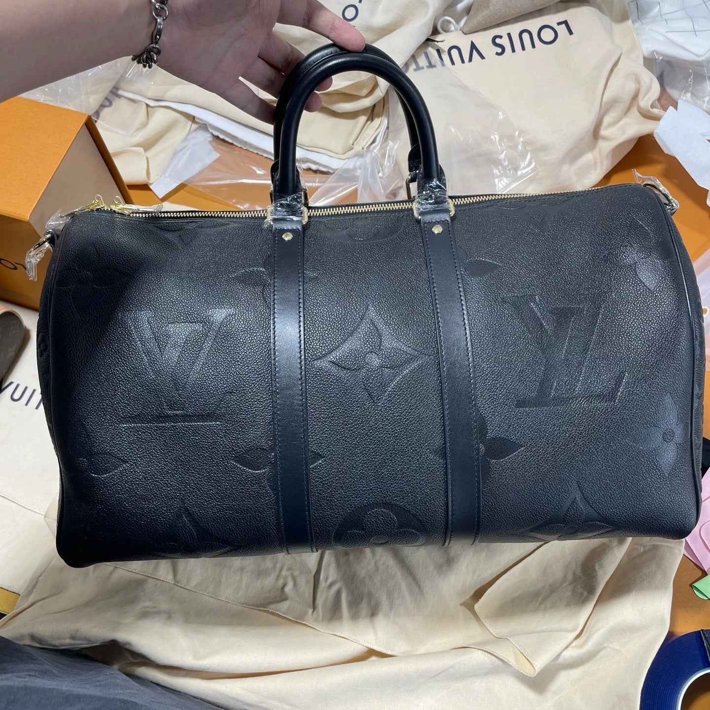 Louis Vuitton Keepall Epi Handbag Top Handle Excellent
