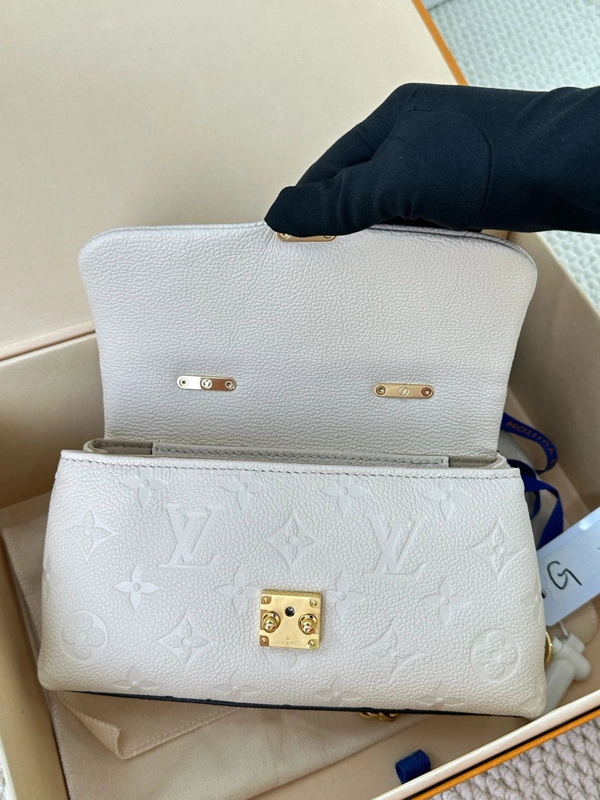 Louis Vuitton White Madeleine Nano Crossbody Bag For Women