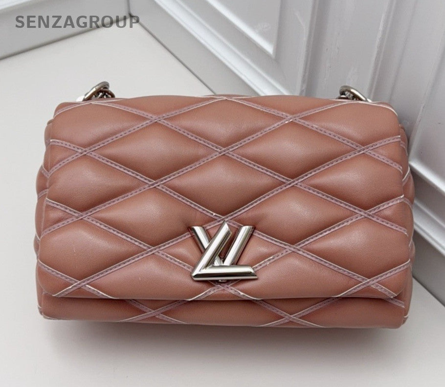 Louis Vuitton New Wave Chain Shoulder Bag Pink Silver Used Women Classic