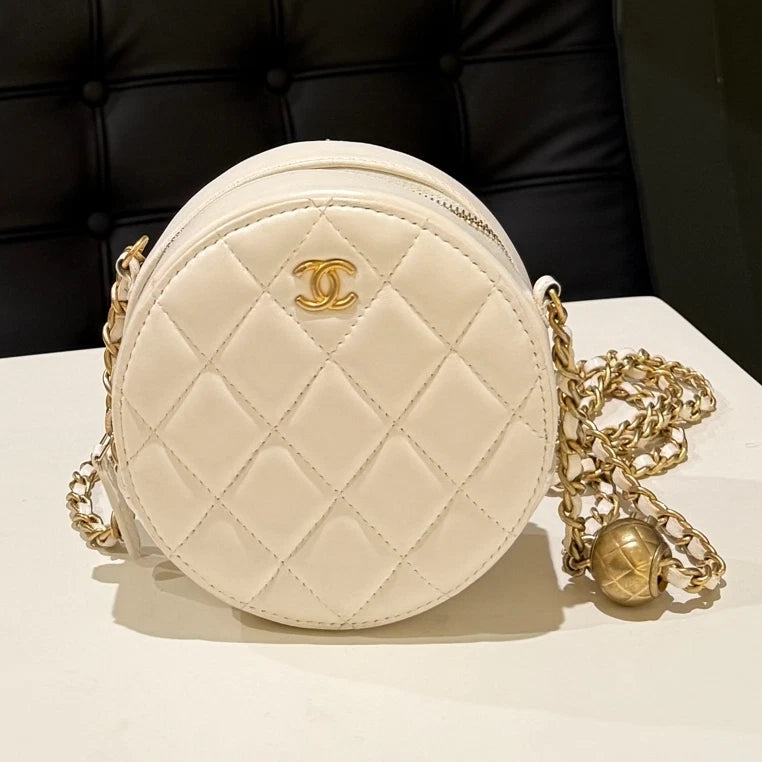 Chanel Quilted Circle Chain Crossbody Bag - Silver White Classic Women's