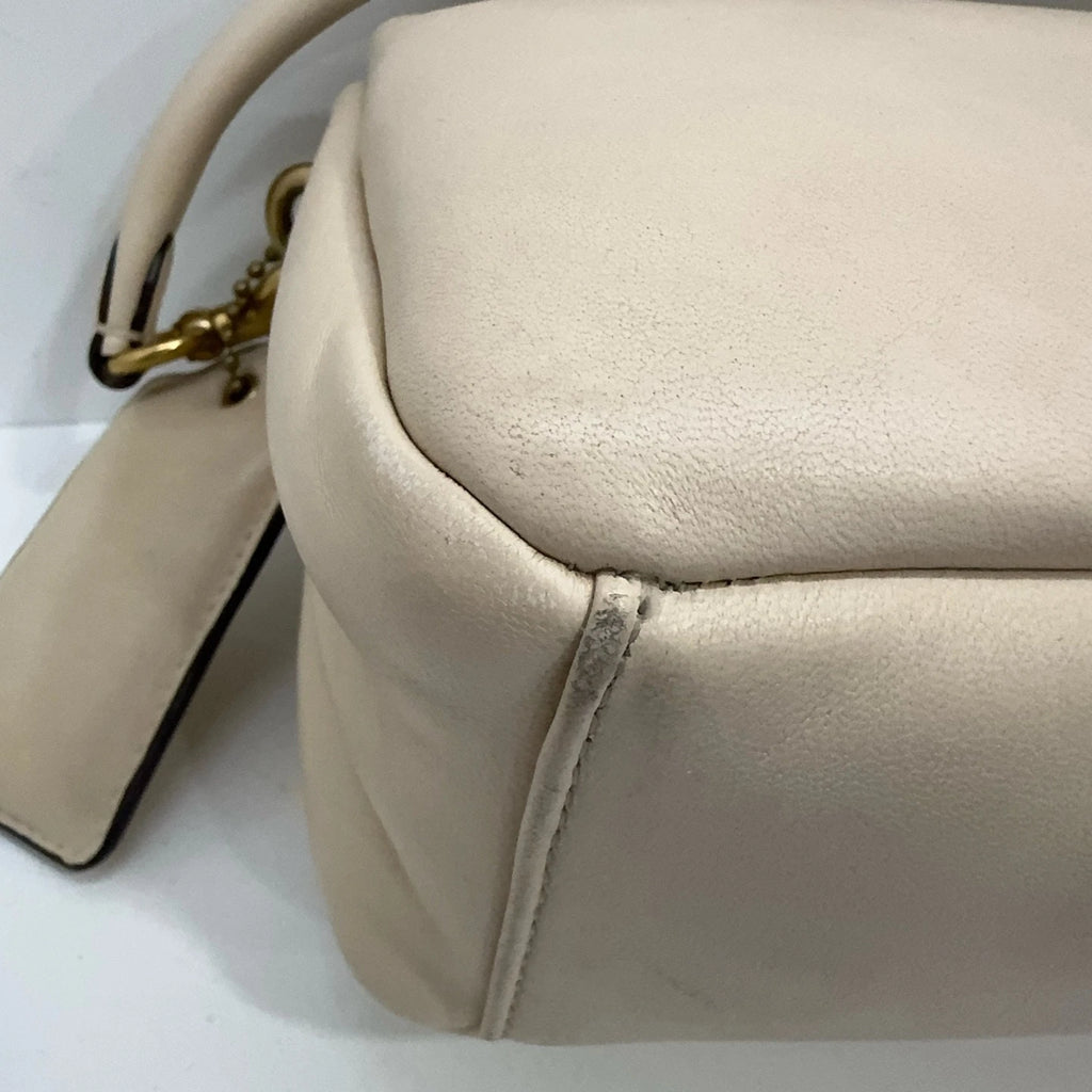 Coach Tabby 26 Ivory Lambskin Shoulder Crossbody Handbag For Women