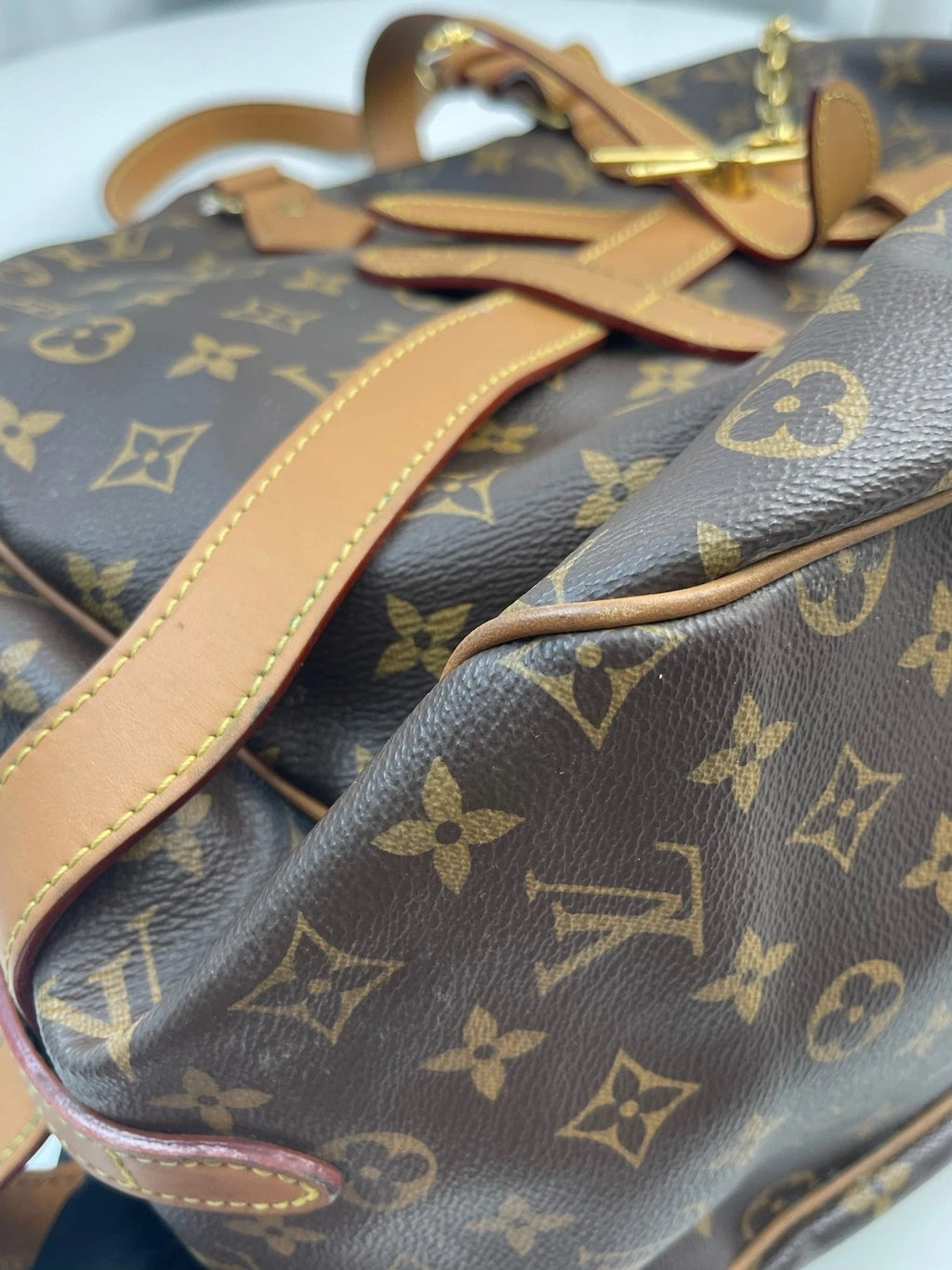 Louis Vuitton Runway Show Women's Shoulder Bag