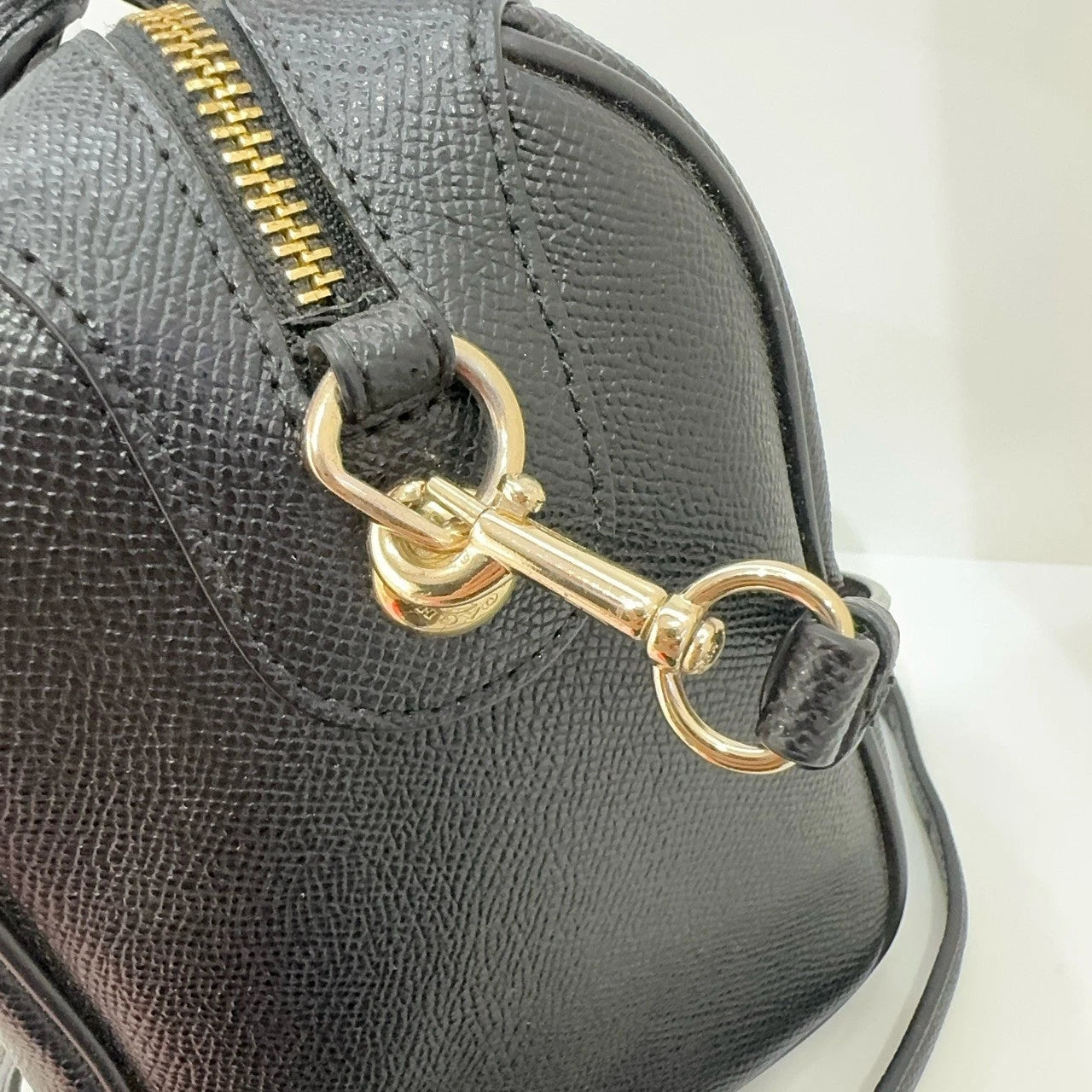 Coach Black Solid Boston Bag Handbag Crossbody Shoulder Bag Women
