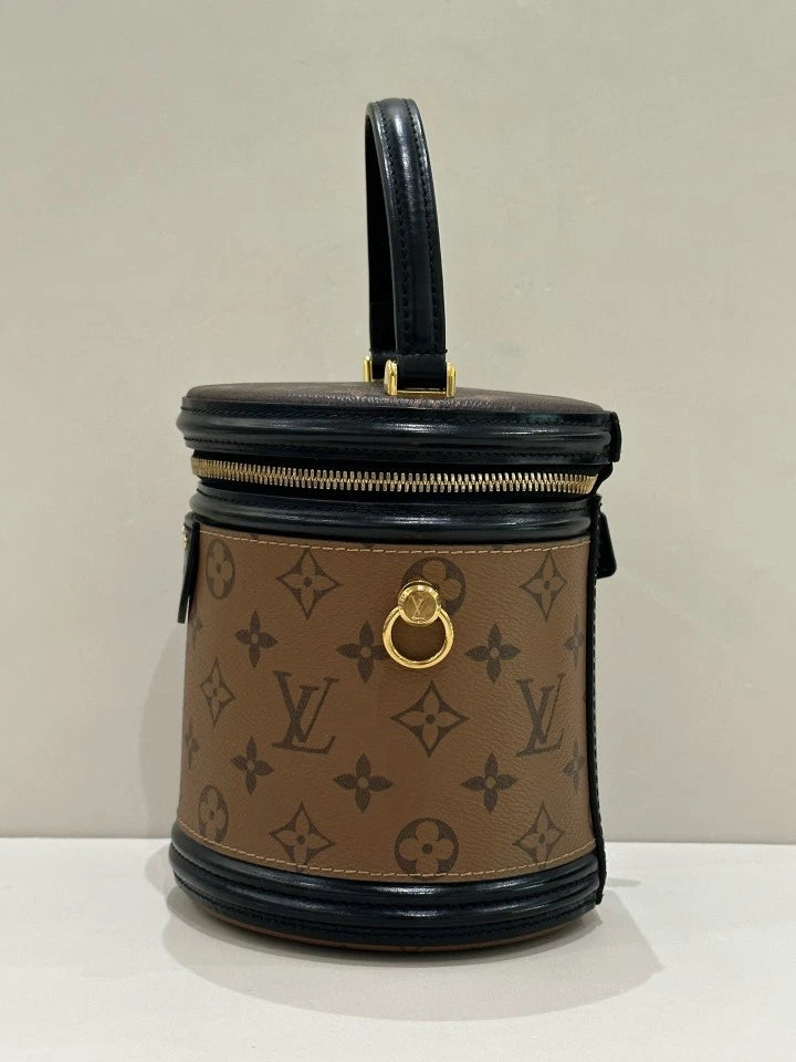 Louis Vuitton Canvas Chip Bucket Handbag For Women