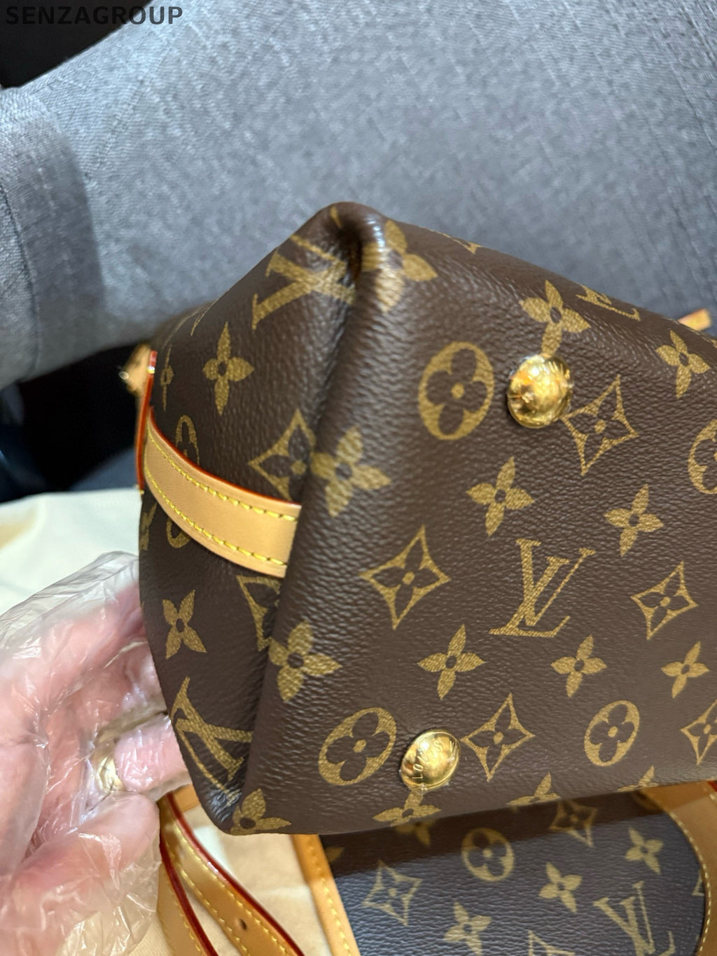 Louis Vuitton Carryall PM Monogram Brown Gold Hardware Women's Shoulder Bag