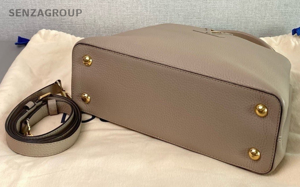 Louis Vuitton Capucines MM Top Handle 2way Shoulder Handbag Gray Gold Women