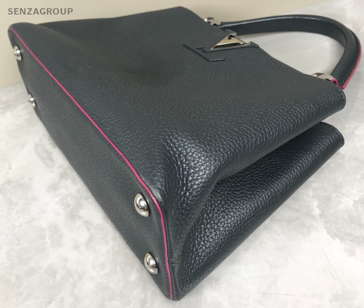 Louis Vuitton Capucines cap Top Handle 2WAY Shoulder bag Leather