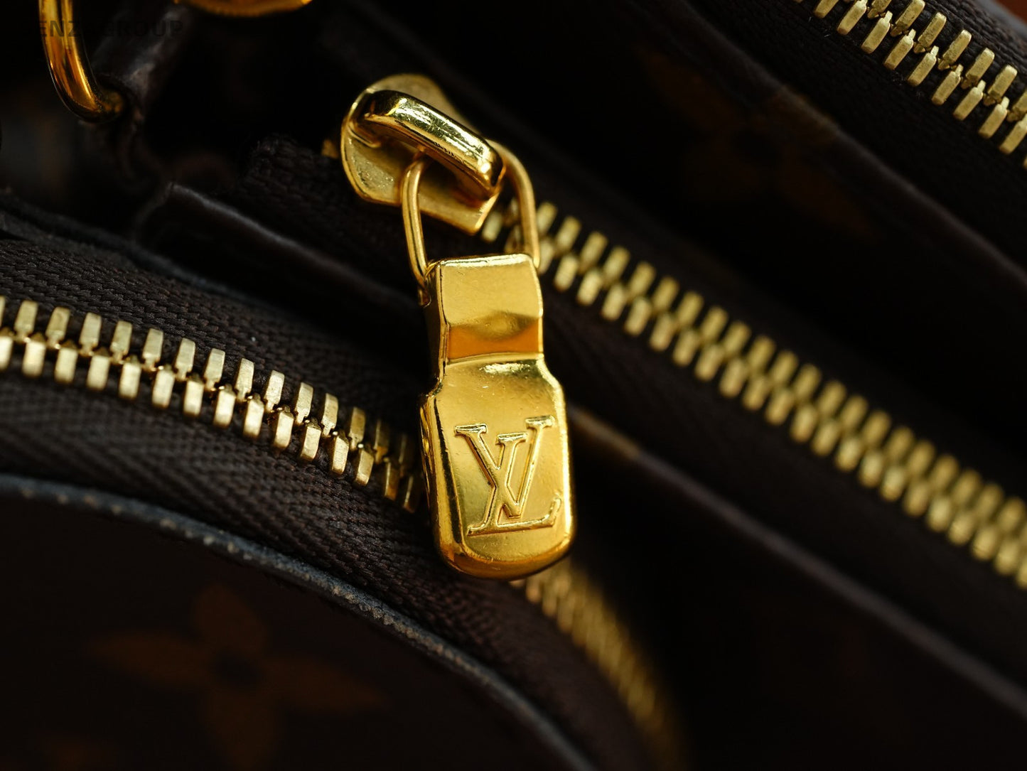 Louis Vuitton Multi Pochette Accessoires Shoulder Bag Canvas Brown Women M44813
