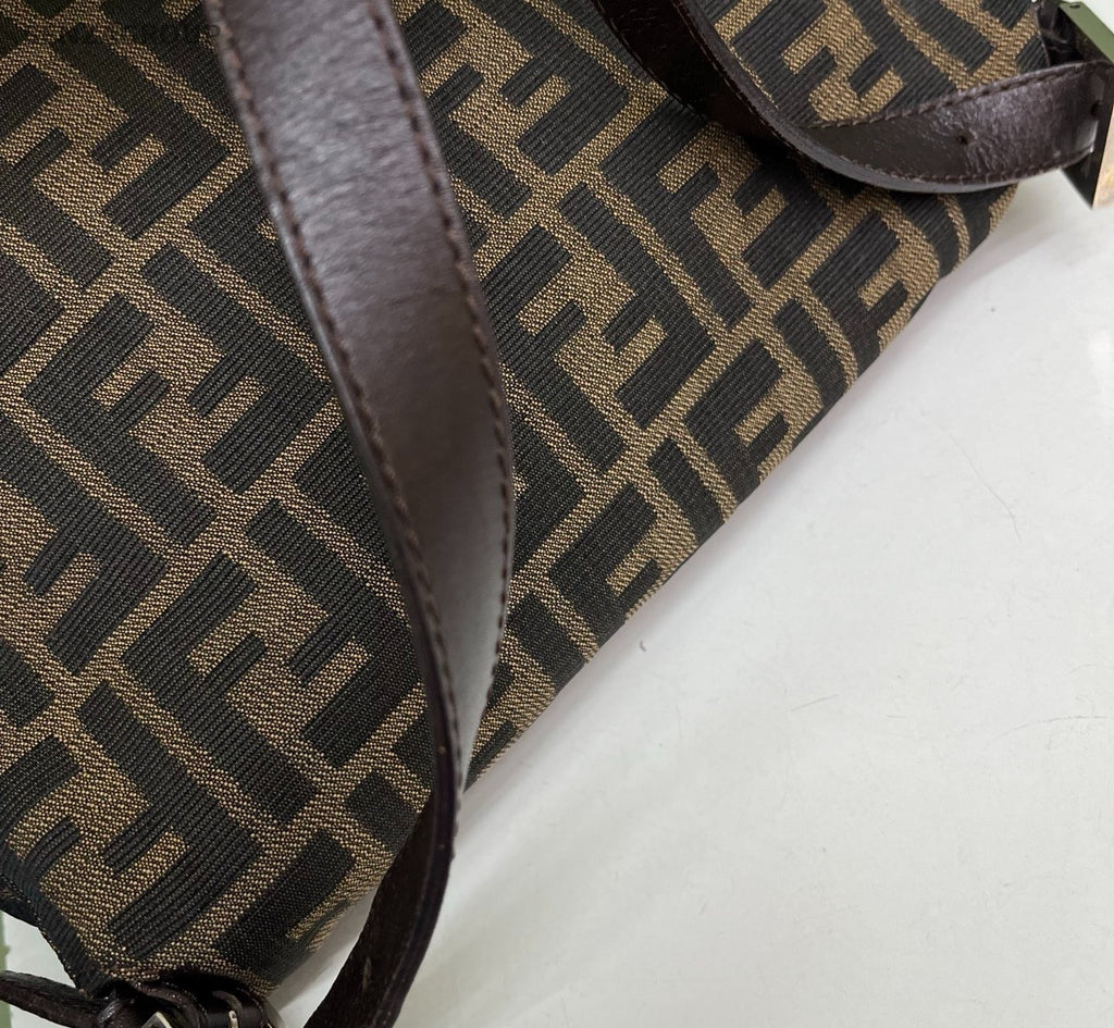 Fendi Baguette Shoulder Bag Brown Silver Women Classic Fashion