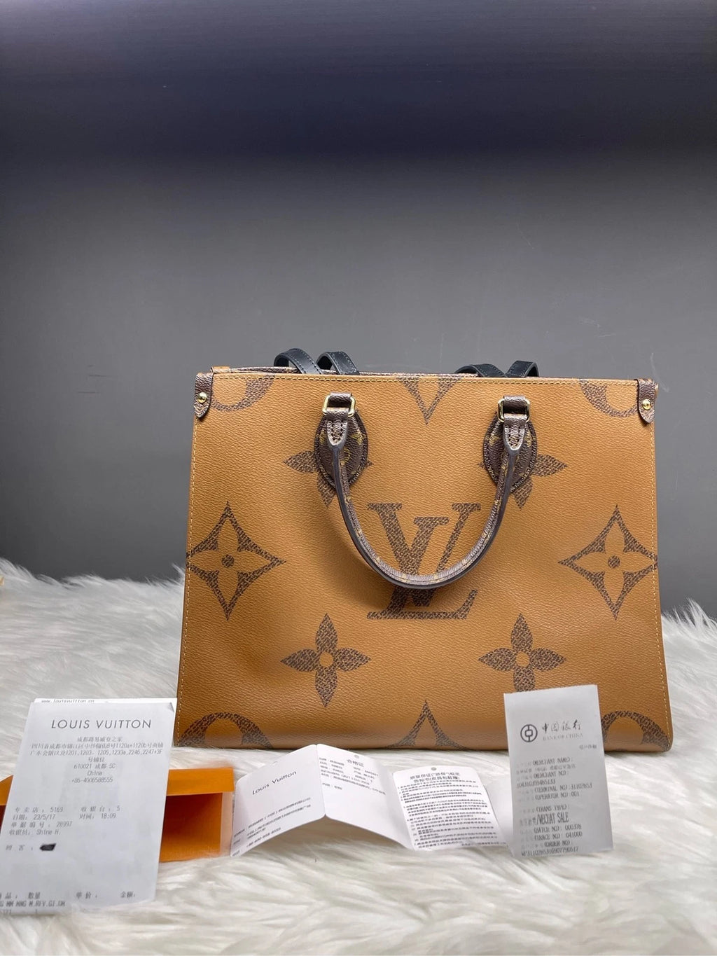 Louis Vuitton Classic Monogram Medium Canvas Tote Bag For Women