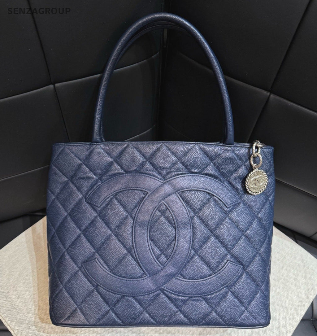Chanel Diamond CC Logo Handbag Shoulder Bag Blue Silver Women Classic