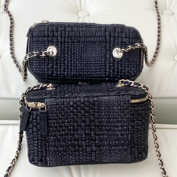 Chanel Vanity Case Chain Shoulder Crossbody Bag Black Gold Hardware Women S