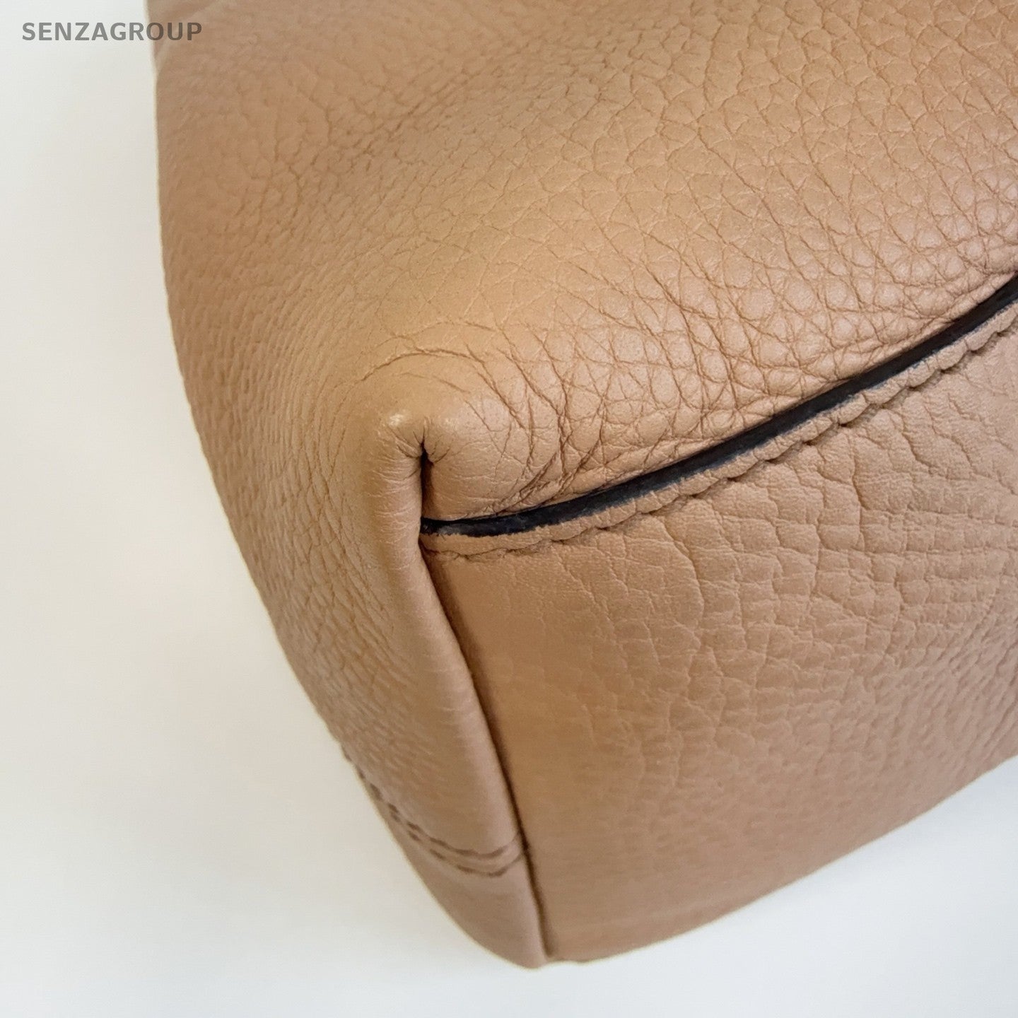 Gucci SOHO Chain Calfskin Shoulder Bag Brown Gold Women Classic Fashion