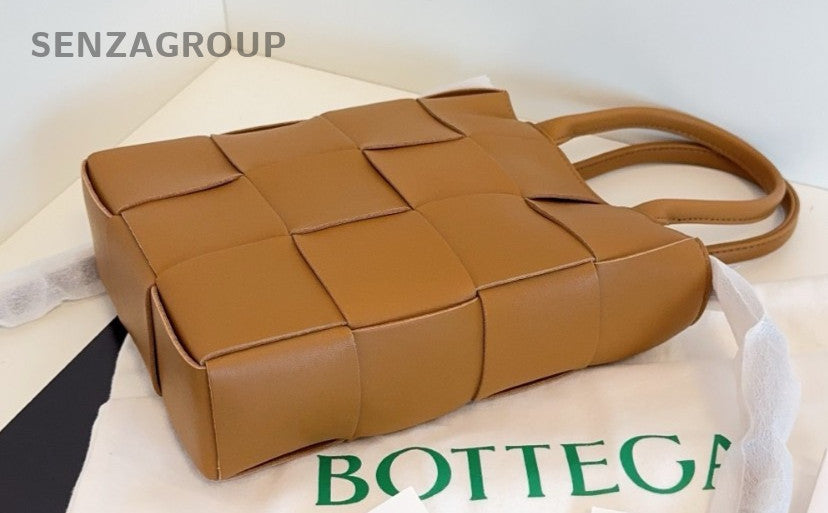 Bottega Veneta Cassette tote mini Top Handle bag caramel color Brand NEW