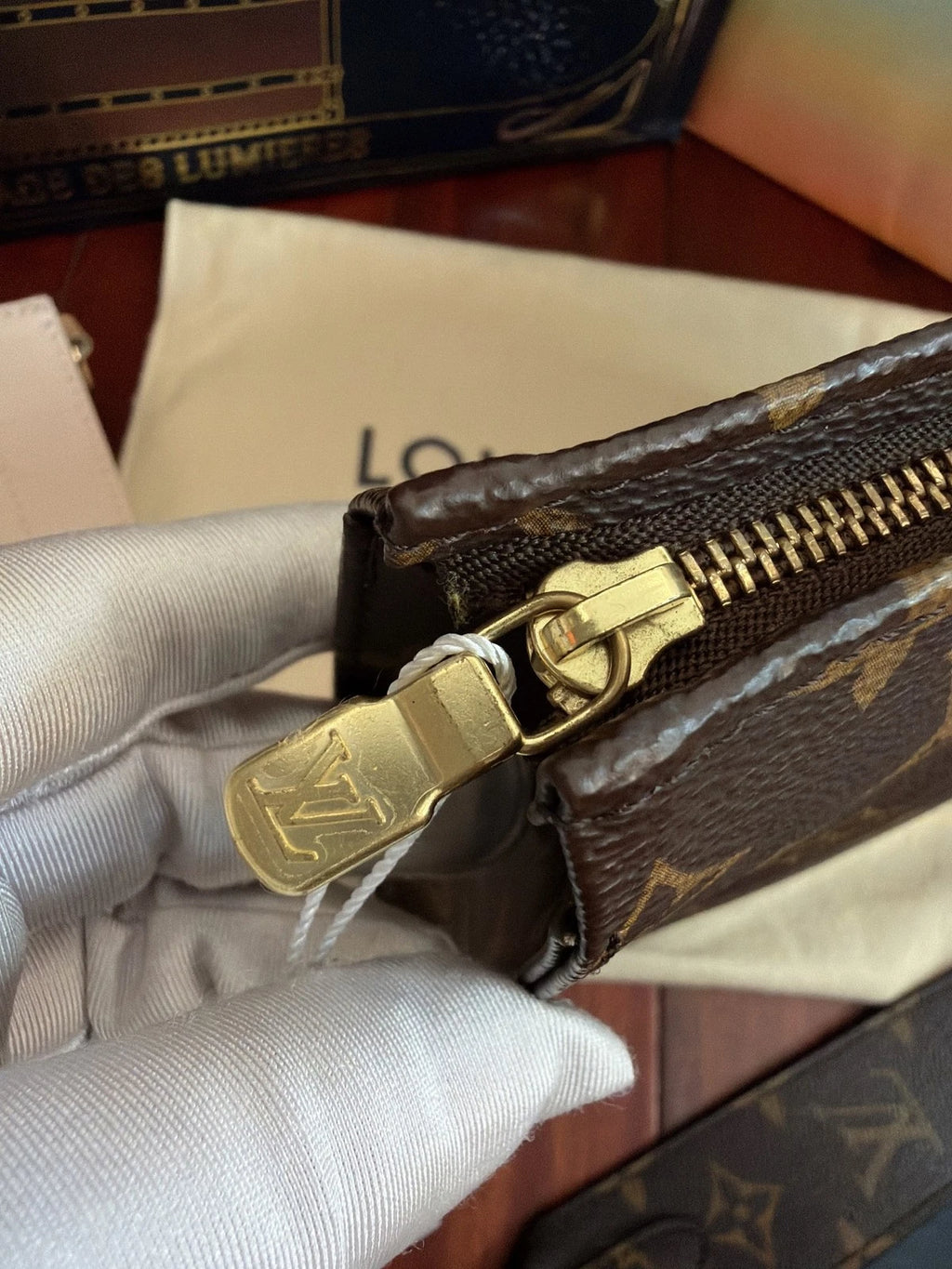 Authentic Louis Vuitton Monogram Canvas Shoulder Crossbody Bag Brown GHD