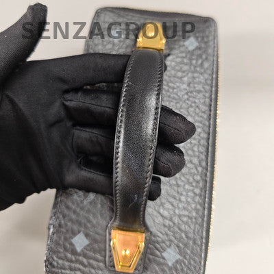 MCM Black Gold Zipper Cosmetic Case Handbag Women's Classic Fashion
