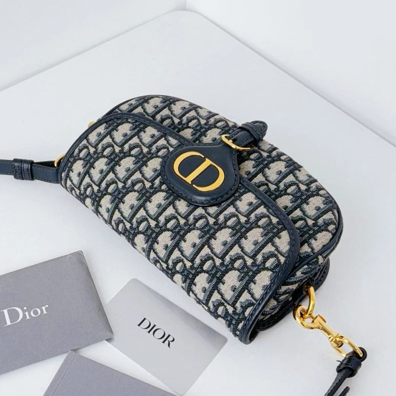 Excellent Christian Dior Bobby East West Oblique Canvas Shoulder Bag Crossbody