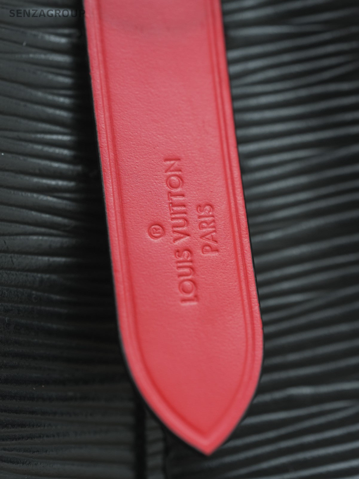 Louis Vuitton Epi Leather Black Red Bucket bag Crossbody