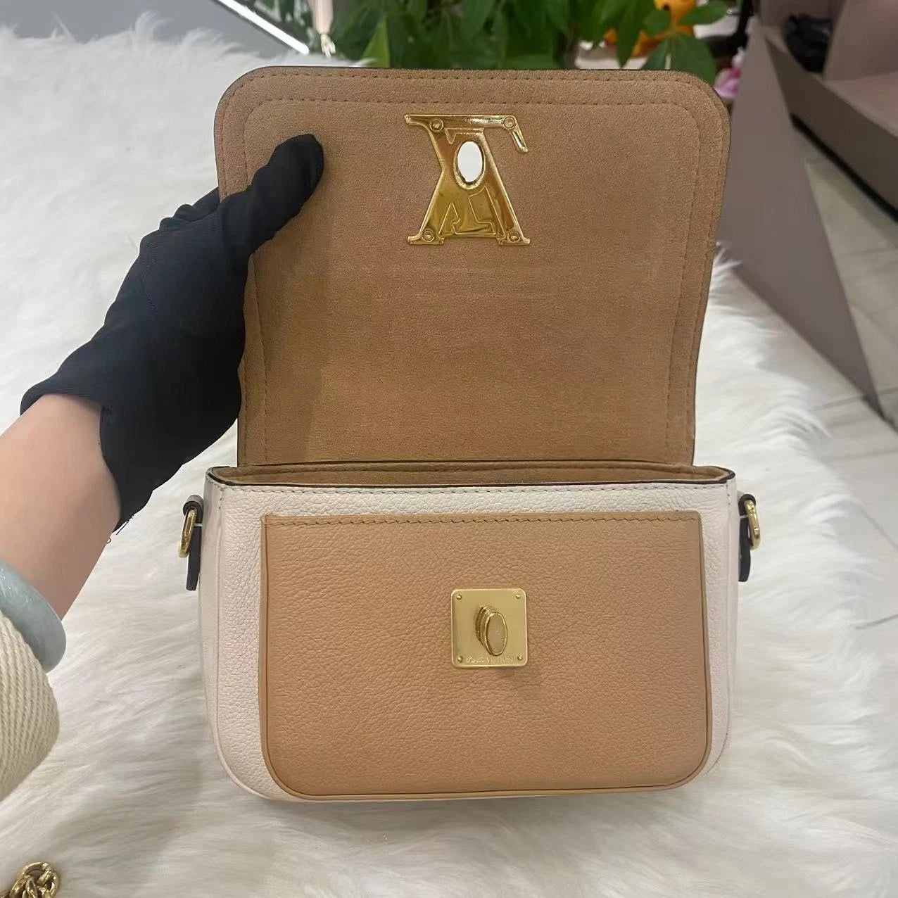 Louis Vuitton Lockme Tender Calfskin Chain Crossbody Bag - White Gold