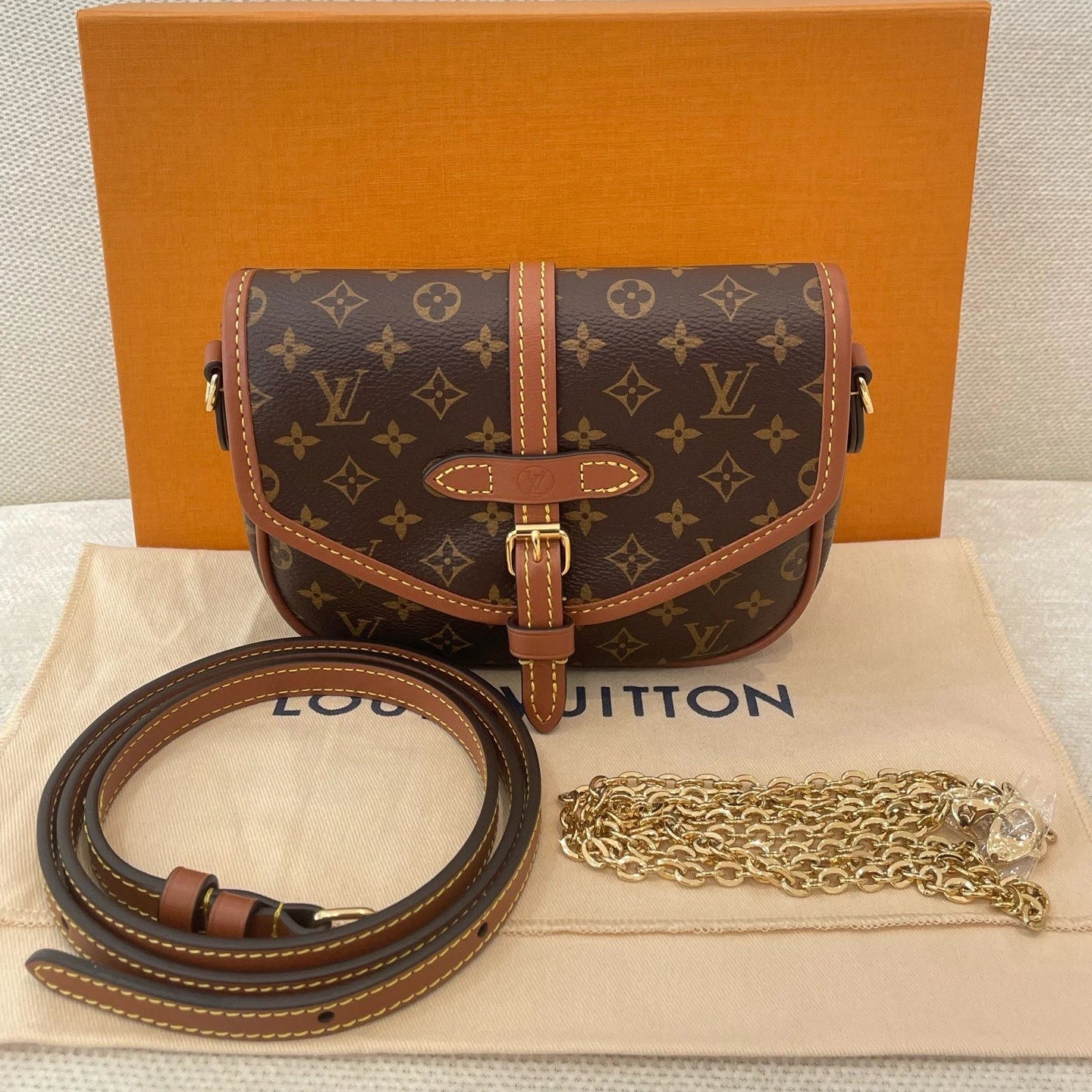 Louis Vuitton Solo Monogram Chain Shoulder Bag Crossbody Brown Gold Women