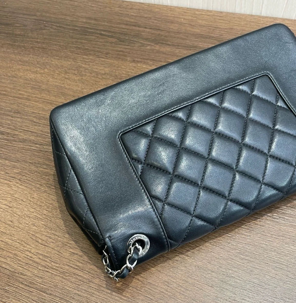 Chanel Diamond Chain Shoulder Bag Crossbody Black Silver Used Women Classic