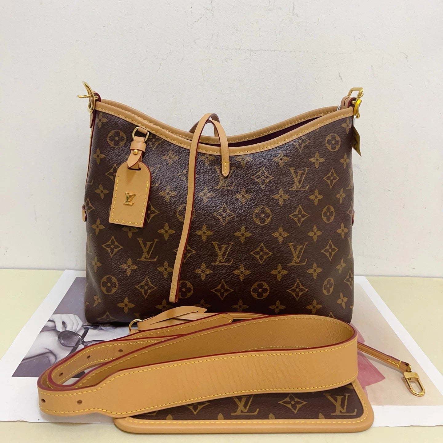 Louis Vuitton Carryall Monogram Brown Gold Shoulder Bag Crossbody Excellent
