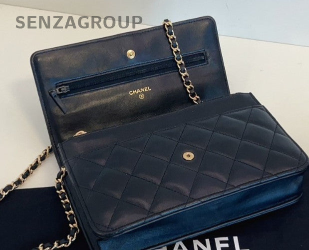 CHANEL Quilted Lambskin Crossbody Shoulder Bag Women Black