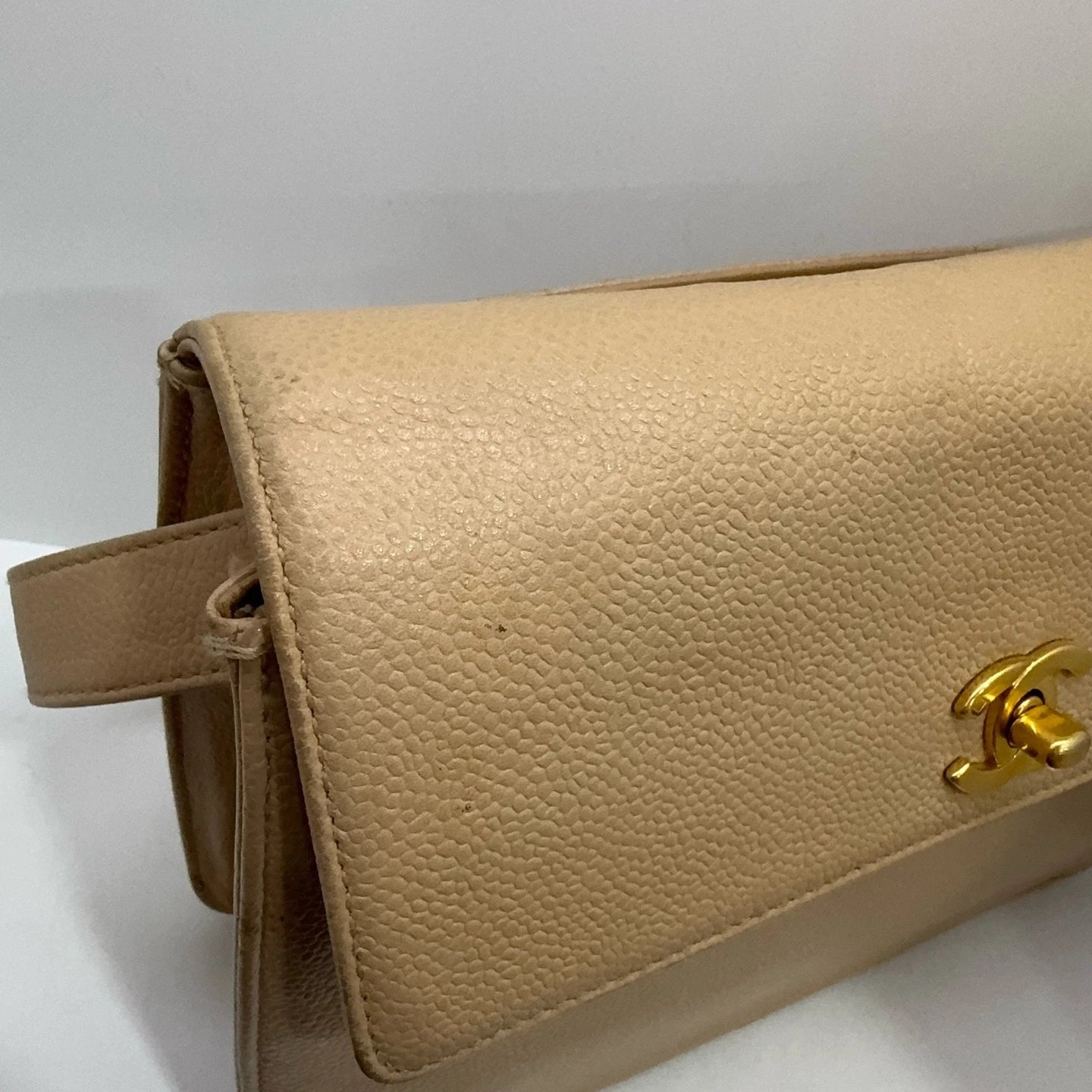 CHANEL Beige Kelly Shoulder Handbag for Women