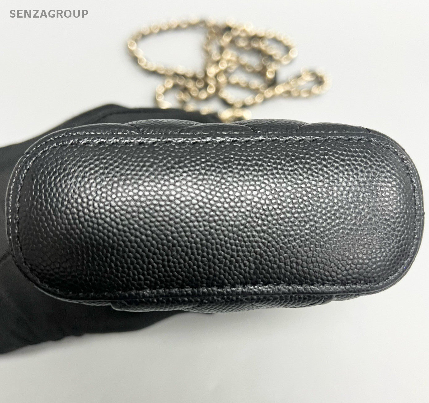 Chanel Calfskin Diamond Chain Shoulder Bag Crossbody Black Gold Used Women