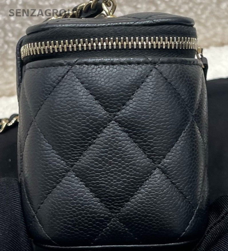 Chanel Calfskin Chain Shoulder Bag Crossbody Black Gold Used Women Classic
